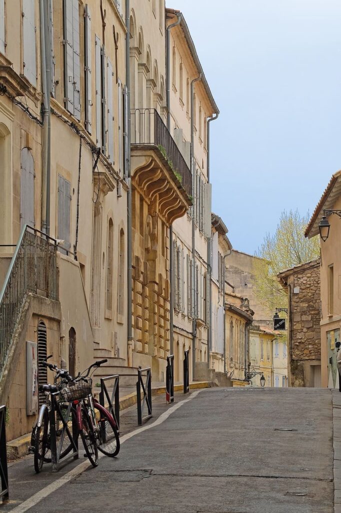 Arles et ses petites ruelles
