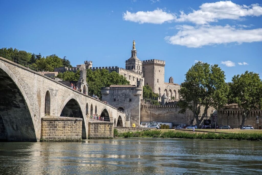 Le pont d’Avignon, le pont Saint Bénézet