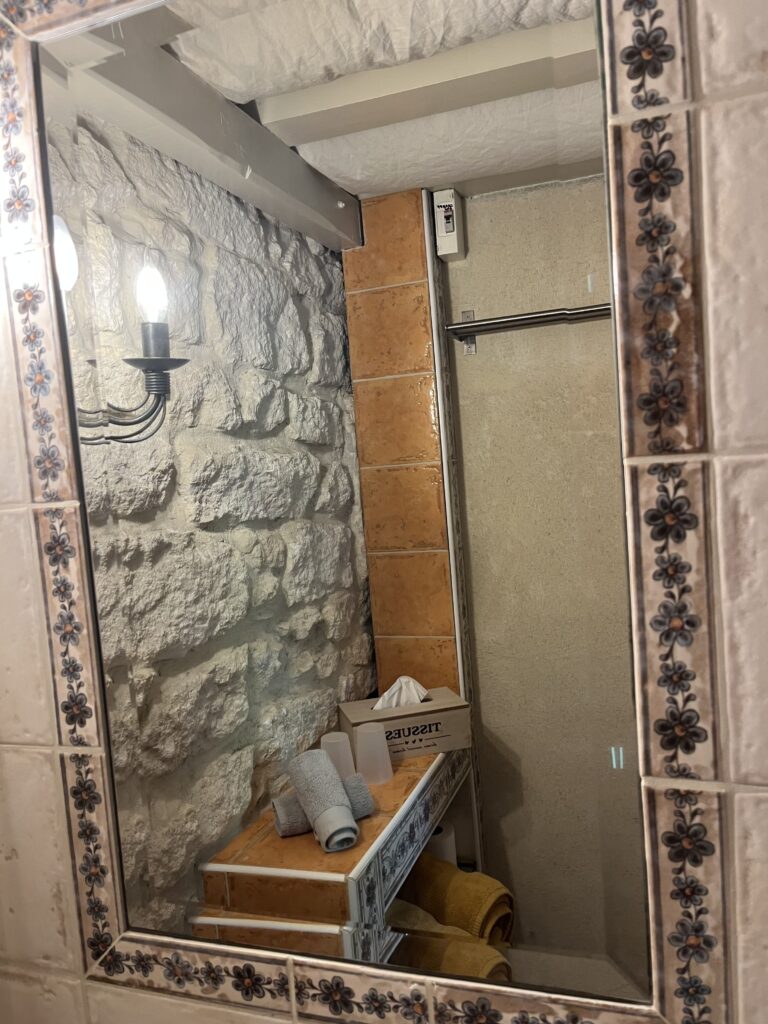 Chambre "LOU SOULEOU" mas Allard